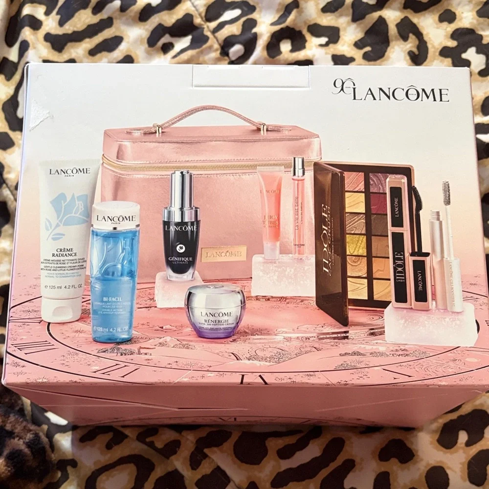 Lancôme Makeup and Skincare Set with Pink Case - Picture 5 of 5